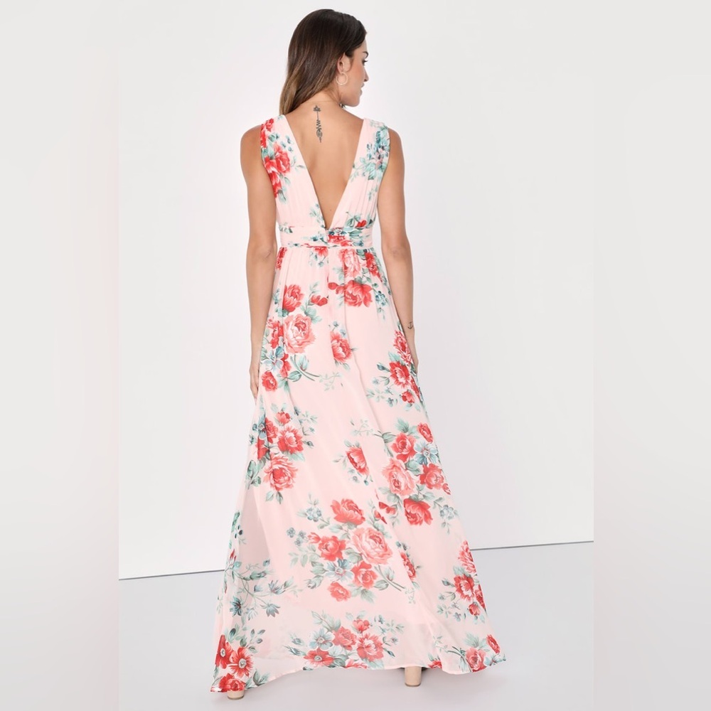 NWT Lulu's Blush Floral Garden Meandering Plunge Maxi Dress Size Small - Picture 5 of 7